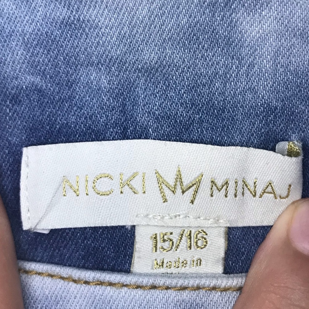 Nicky Minaj High Rise jeans